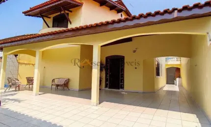 Casa com 4 quartos, Jardim Grandesp, Itanhaém - R$ 710 mil, Cod: 663