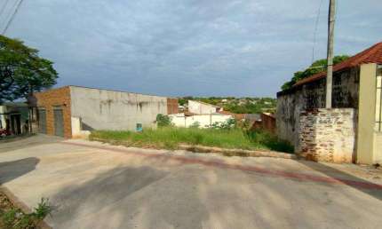 Terreno à venda em Maringá, Parque das Laranjeiras, com 318 m²