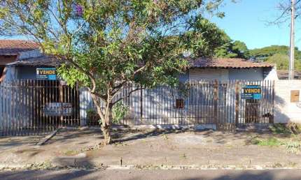 Casa à venda em Maringá, Conjunto Habitacional Inocente Vila Nova Júnior, com 4 quartos, com 166 m²