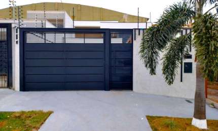 Casa à venda em Maringá, Jardim Espanha, com 3 quartos, com 140 m²