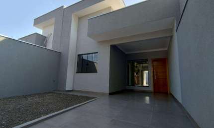 Casa à venda em Maringá, Parque Hortência, com 3 quartos, com 80 m²