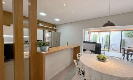 Casa para Venda em Maringá, Jardim Novo Horizonte, 3 dormitórios, 1 suíte, 2 vagas