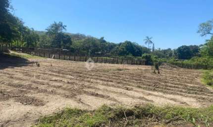 Chácara / sítio com 2 quartos à venda na Estrada do Finção, Jacarepaguá, Rio de Janeiro, 16500 m2 por R$ 800.000