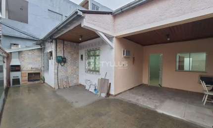 Casa com 3 quartos à venda na Rua Filomena Nunes, Olaria, Rio de Janeiro, 151 m2 por R$ 395.000