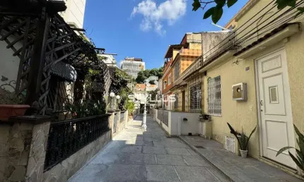 Casa em condomínio fechado com 4 quartos à venda na Rua Jorge Rudge, Vila Isabel, Rio de Janeiro, 259 m2 por R$ 499.000