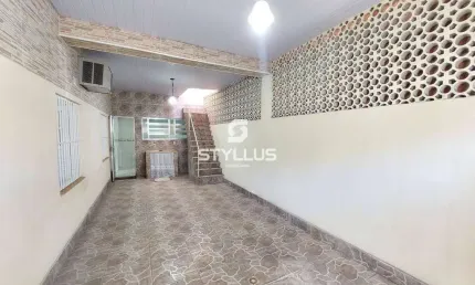 Casa com 2 quartos à venda na Rua Doutor Bulhões, Engenho de Dentro, Rio de Janeiro, 178 m2 por R$ 430.000