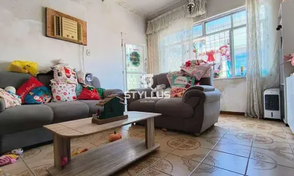 Casa com 3 quartos à venda na Rua Caranda, Piedade, Rio de Janeiro, 245 m2 por R$ 330.000