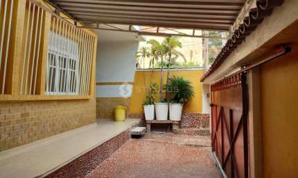 Casa com 3 quartos à venda na Rua Valério, Cascadura, Rio de Janeiro, 281 m2 por R$ 700.000
