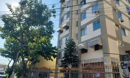 Apartamento com 2 quartos à venda na Rua Castro Alves, Méier, Rio de Janeiro, 60 m2 por R$ 180.000