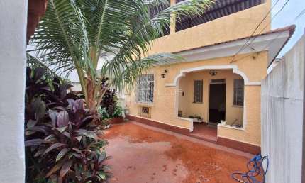 Casa em condomínio fechado com 3 quartos à venda na Rua Castro Alves, Méier, Rio de Janeiro, 100 m2 por R$ 400.000
