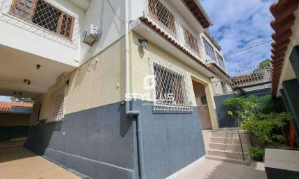 Casa com 4 quartos à venda na Rua Mário Carpenter, Abolição, Rio de Janeiro, 197 m2 por R$ 650.000