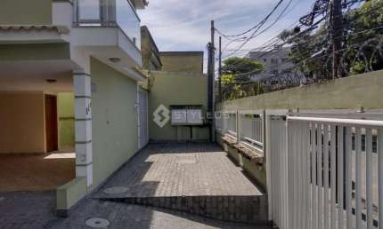 Casa em condomínio fechado com 3 quartos à venda na Rua Parintins, Praça Seca, Rio de Janeiro, 127 m2 por R$ 395.000