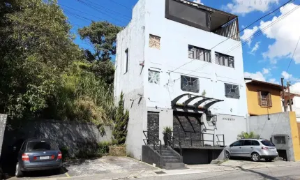 Venda ou Locação | Prédio Inteiro com 260m², 3 andares, 4 Wc's, 4 vagas, Vila Pirituba, São Paulo/SP.