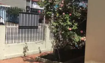 Venda | Terreno comercial com 250m², 3 casas, 6 vagas, Moinho Velho