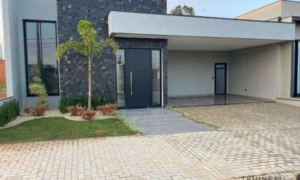 Casa com 3 dormitórios à venda, 164 m² por R$ 940.000,00 - Condomínio Golden Ville - Itapetininga/SP