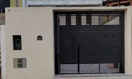 Casa com 2 dormitórios à venda, 69 m² por R$ 450.000,00 - Jardim Itanguá - Sorocaba/SP