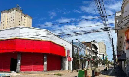 Ponto, 220 m² - venda por R$ 2.500.000,00 ou aluguel por R$ 15.000,00/mês - Centro - Lins/SP