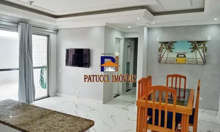 Lindo Apartamento com 02 Dormitórios, Prédio Pé na Areia!
