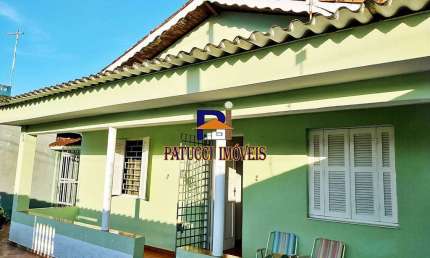 EXCLUSIVO!! Casa com 03 Dormitórios Próximo Ao Mar!