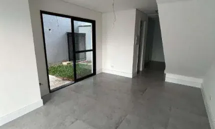 Sobrado com 3 quartos à venda, 119 m² por R$ 630.000 - Xaxim - Curitiba/PR