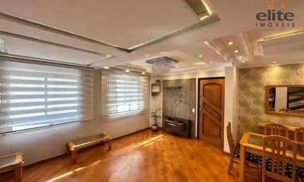 Sobrado com 3 quartos à venda, 137 m² por R$ 685.000 - Jardim das Américas - Curitiba/PR