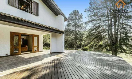 Chácara com casa de 359m2 com 3 quartos à venda, área do terreno 9101 m²