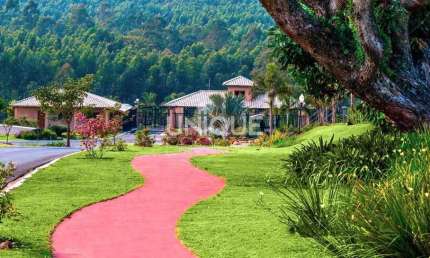 Terreno com 800m2 no Condomínio Fazenda Serrazul, Itupeva-SP