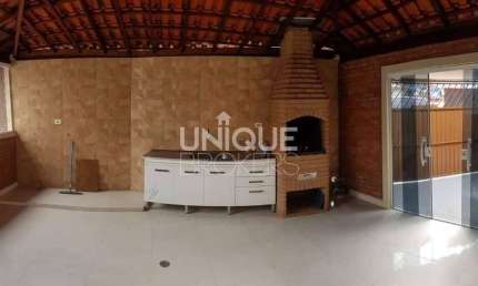 Casa com 3 quartos à Venda, Colina Maria Luíza (Jordanésia) - Cajamar