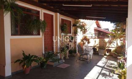 Casa com 4 quartos, Parque Residencial Eloy Chaves - Jundiaí