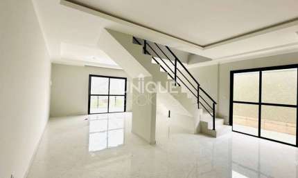 Casa com 3 quartos, Santa Terezinha (Jordanésia) - Cajamar