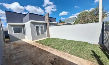 Casa com 3 quartos à venda na Rua Sapopema, 201, Guaraituba, Colombo