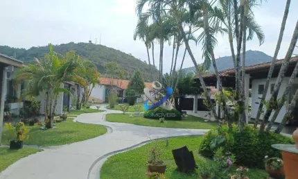 Casa com 2 dormitórios à venda, 100 m² por R$ 460.000,00 - Martim de Sá - Caraguatatuba/SP