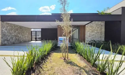 Exclusiva residência com 3 suítes, sustentável e tecnológica no condomínio residencial mônaco