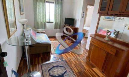 Apartamento com 1 dormitório para alugar, 41 m² por R$ 3.225/mês