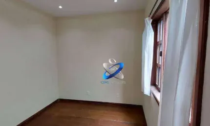 Casa com 6 dormitórios à venda, 372 m² por R$ 950.000 - Vila Resende - Caçapava/SP