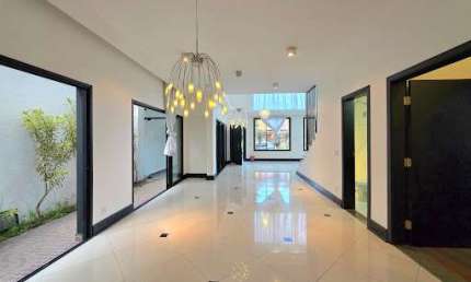 Sobrado com 6 dormitórios à venda, 365 m² por R$ 2.900.000,00 - Jardim das Colinas - São José dos Campos/SP