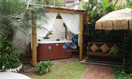 Sobrado com 4 dormitórios à venda, 410 m² por R$ 1.600.000,00 - Villa Branca - Jacareí/SP