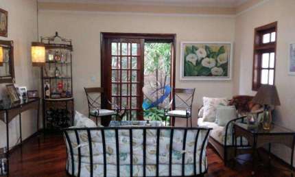 Sobrado à venda, 300 m² por R$ 1.800.000,00 - Urbanova - São José dos Campos/SP