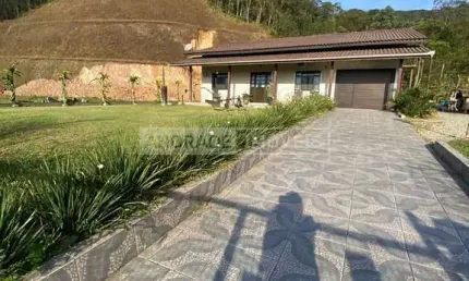 Casa com 3 quartos à venda no Espinheiros, Itajaí 