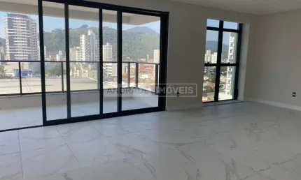 Apartamento com 3 quartos à venda no Centro, Itajaí 