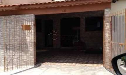 Casa com 2 quartos à venda na Rua Raphael Fabricio, Complemento, --, Vila Marlene, Jundiaí