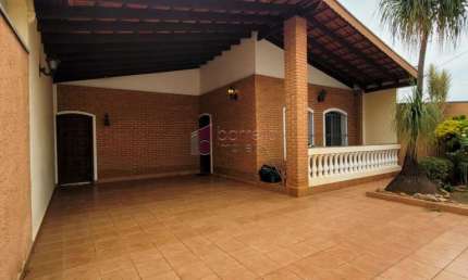 CASA TÉRREA COM EDÍCULA À VENDA NO BAIRRO TORRES DE SÃO JOSÉ - JUNDIAÍ/SP
