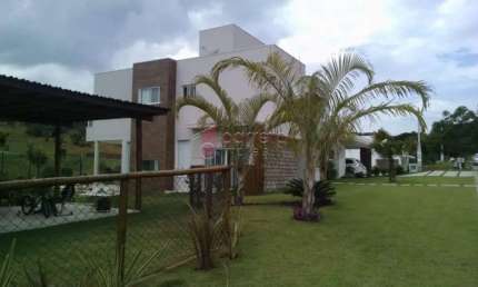 Casa de 1.577m² de Terreno no Condomínio Parque dos Resedás, Bairro Parque dos Cafezais, Itupeva - Sp