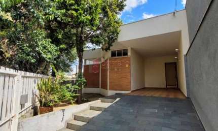 CASA TÉRREA À VENDA NA REGIÃO DO BAIRRO RETIRO EM JUNDIAÍ/SP