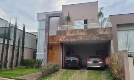 CASA À VENDA NO CONDOMÍNIO RESIDENCIAL DOS IPÊS NO ENGORDADOURO EM JUNDIAÍ/SP