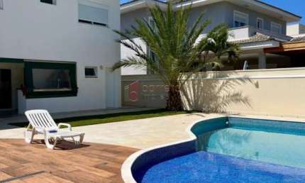 CASA À VENDA NO CONDOMÍNIO RESERVA DA SERRA EM JUNDIAÍ/SP