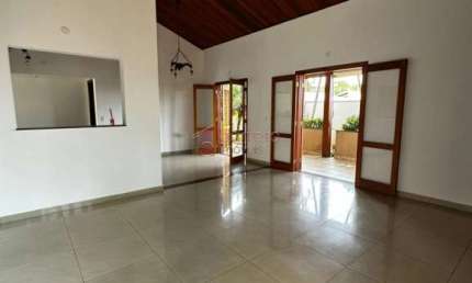 CASA À VENDA OU LOCAÇÃO, CONDOMÍNIO TERRAS DE SÃO CARLOS, JUNDIAÍ