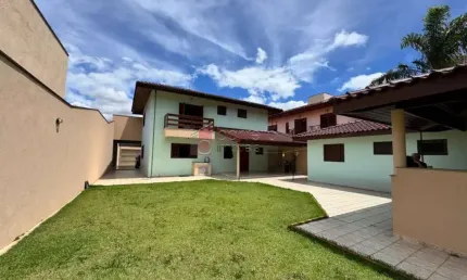 CASA PARA LOCAÇÃO E VENDA  NO JARDIM SAMAMBAIA EM JUNDIAÍ / SP