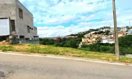 Terreno em condomínio fechado à venda na Rua Capitão Alberto Mendes Júnior, Quadra K, --, Vale Azul, Jundiaí