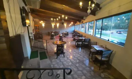 PONTO COMERCIAL PARA VENDA E LOCAÇÃO NO JARDIM PAULISTA EM FRENTE AO JUNDIAÍ SHOPPING - JUNDIAÍ / SP